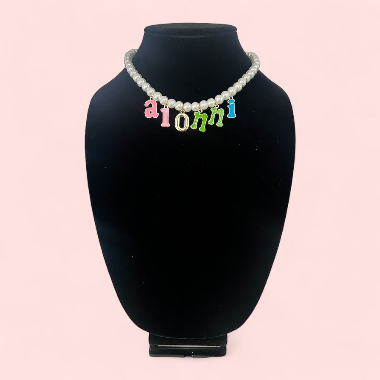Chole pearl custom necklace